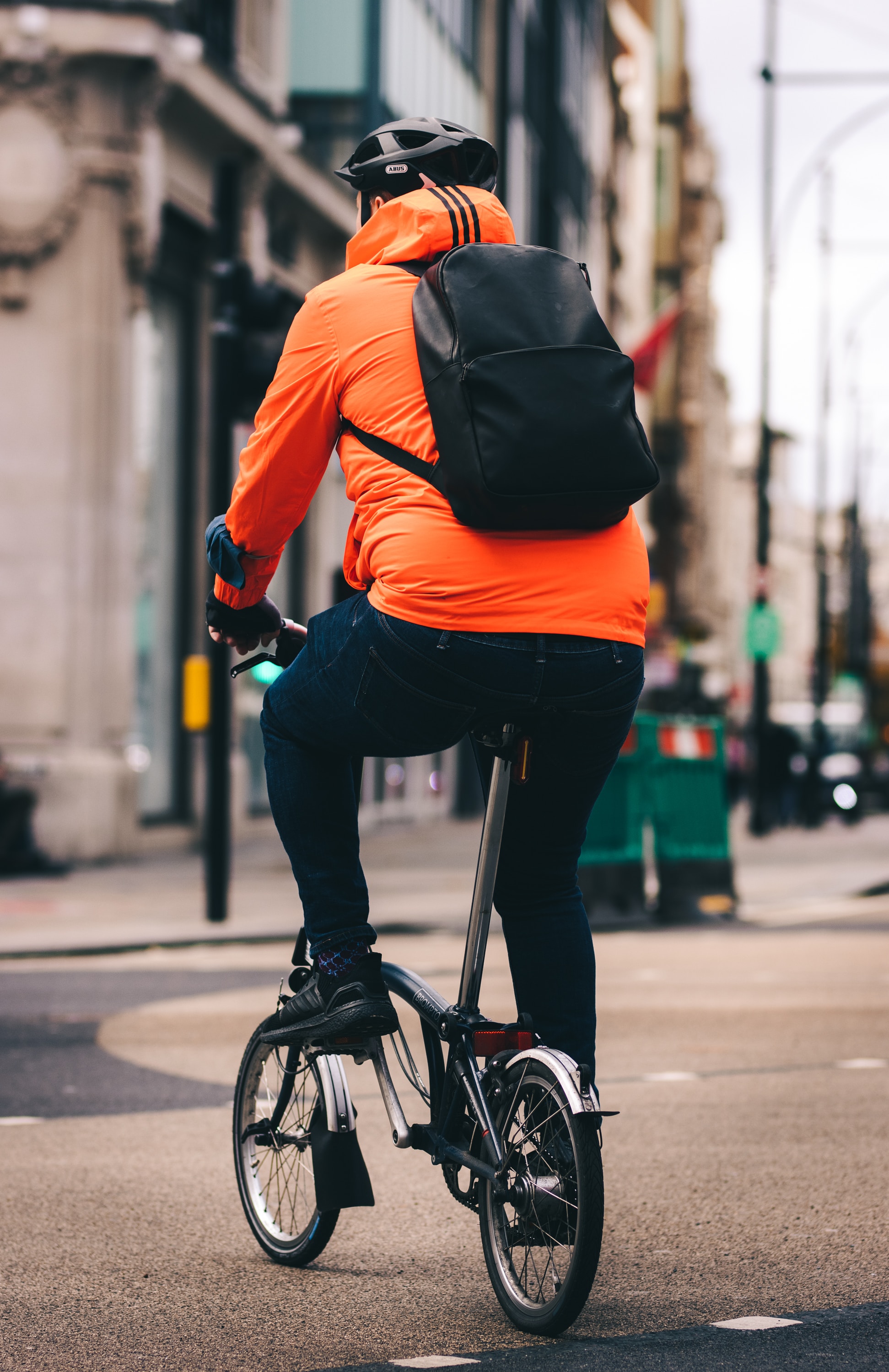 Man cycling to work - cycle2work scheme from employee benefits